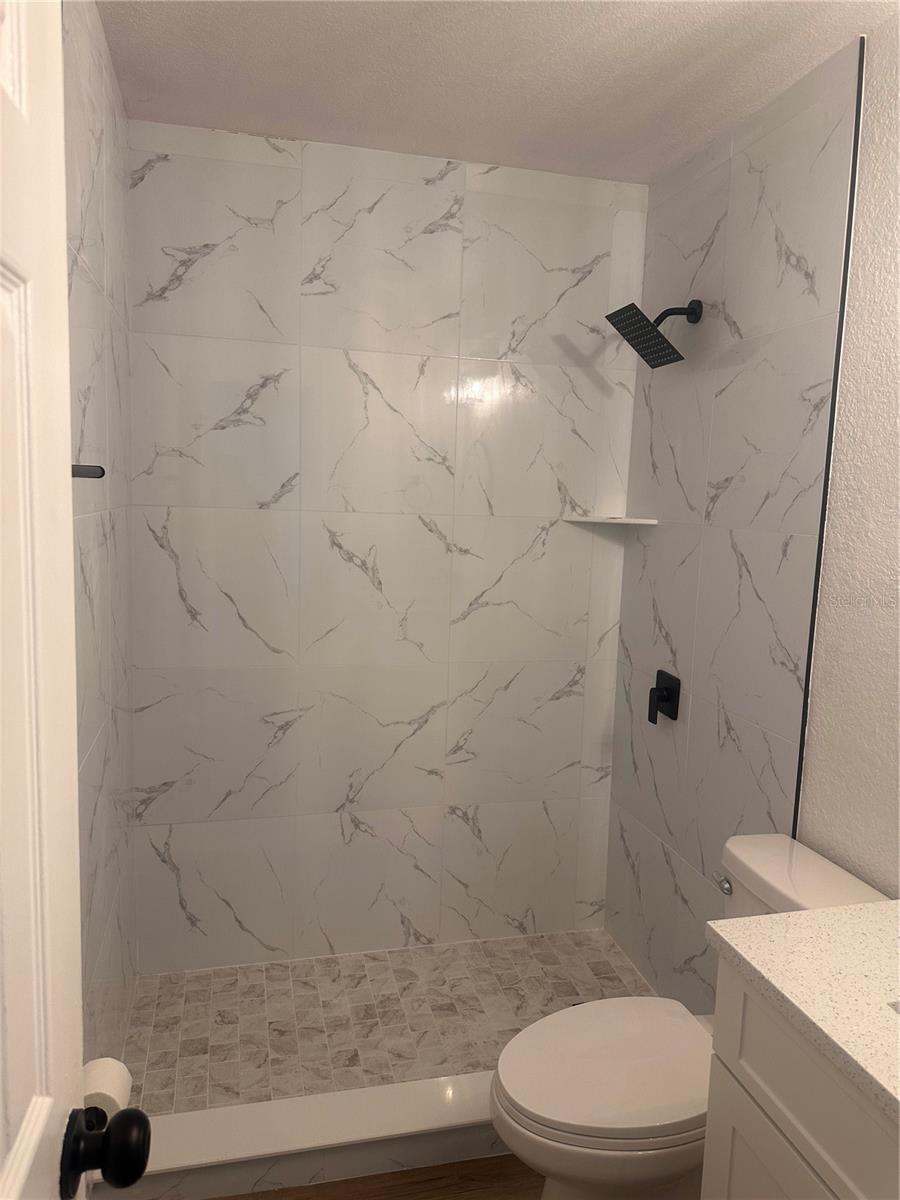 Image 6 of 15 For 7407 33rd Avenue S