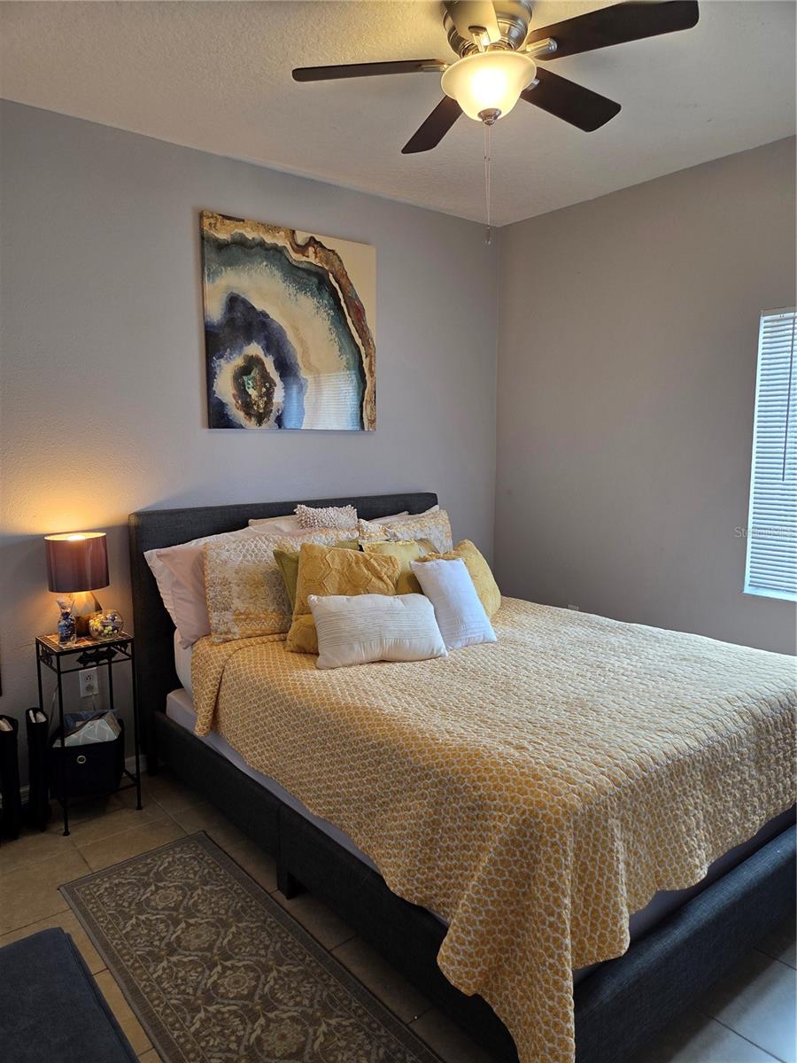 Image 5 of 8 For 9538 Newdale Way 101