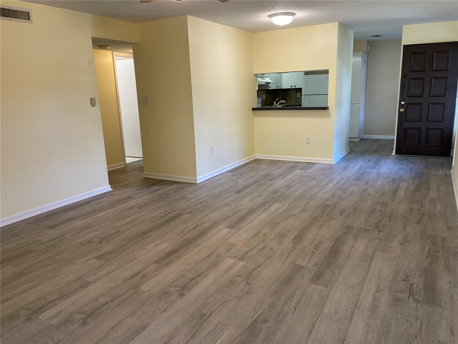 Image 6 of 21 For 2700 Nebraska Avenue 1-205