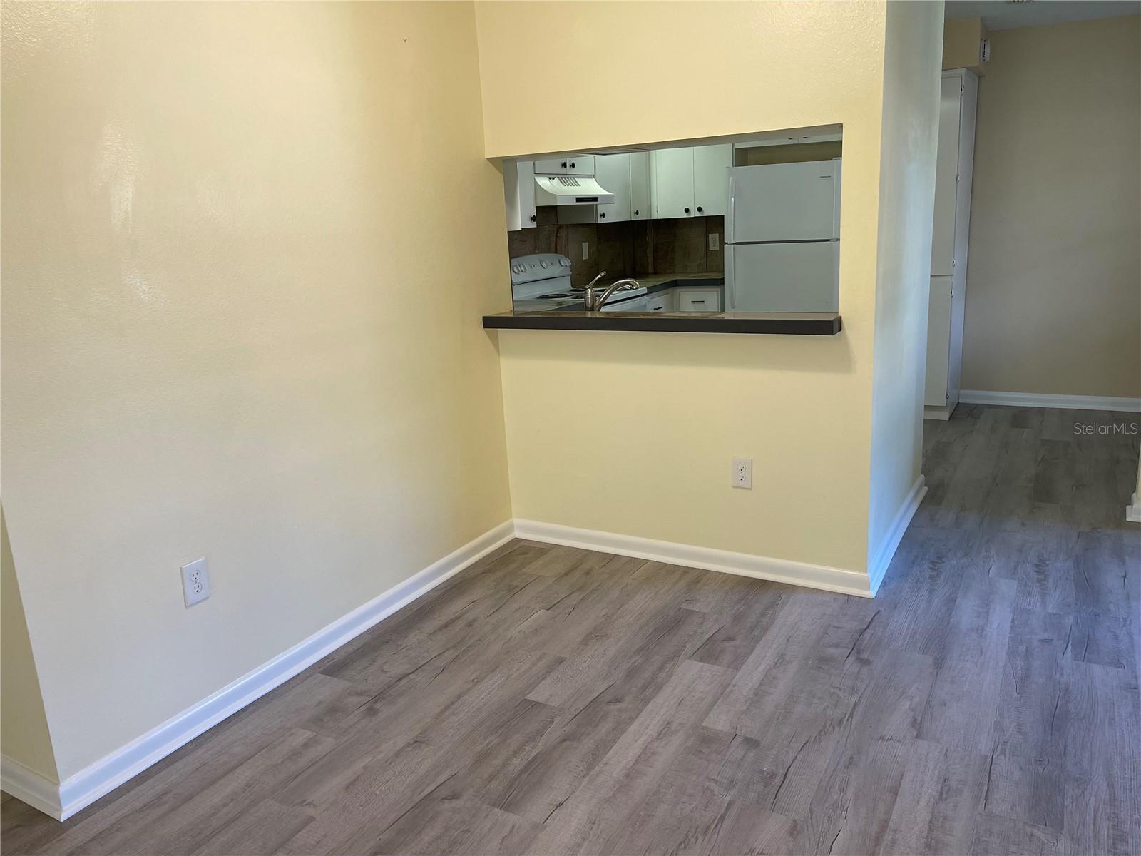 Image 7 of 21 For 2700 Nebraska Avenue 1-205