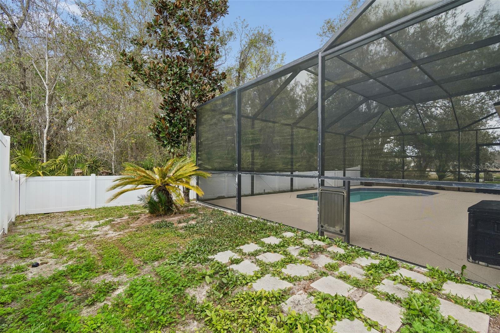 Image 69 of 88 For 18154 Sandy Pointe Drive