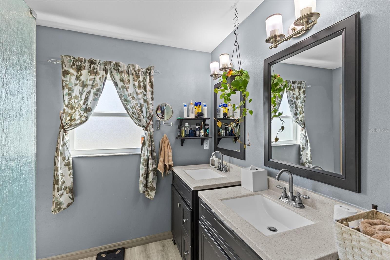 Image 12 of 33 For 8290 52nd Way N