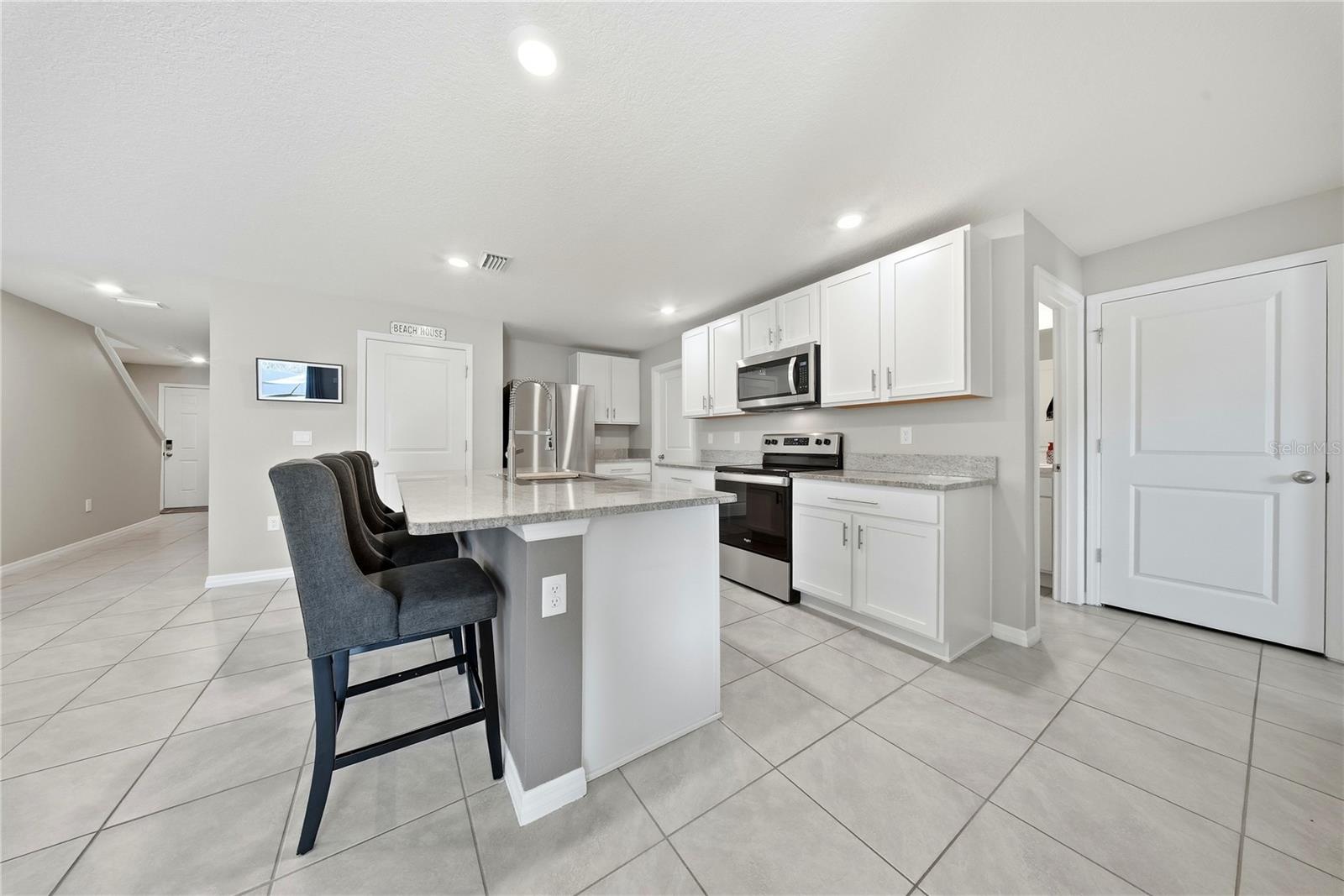 Image 7 of 43 For 12120 Lily Magnolia Lane