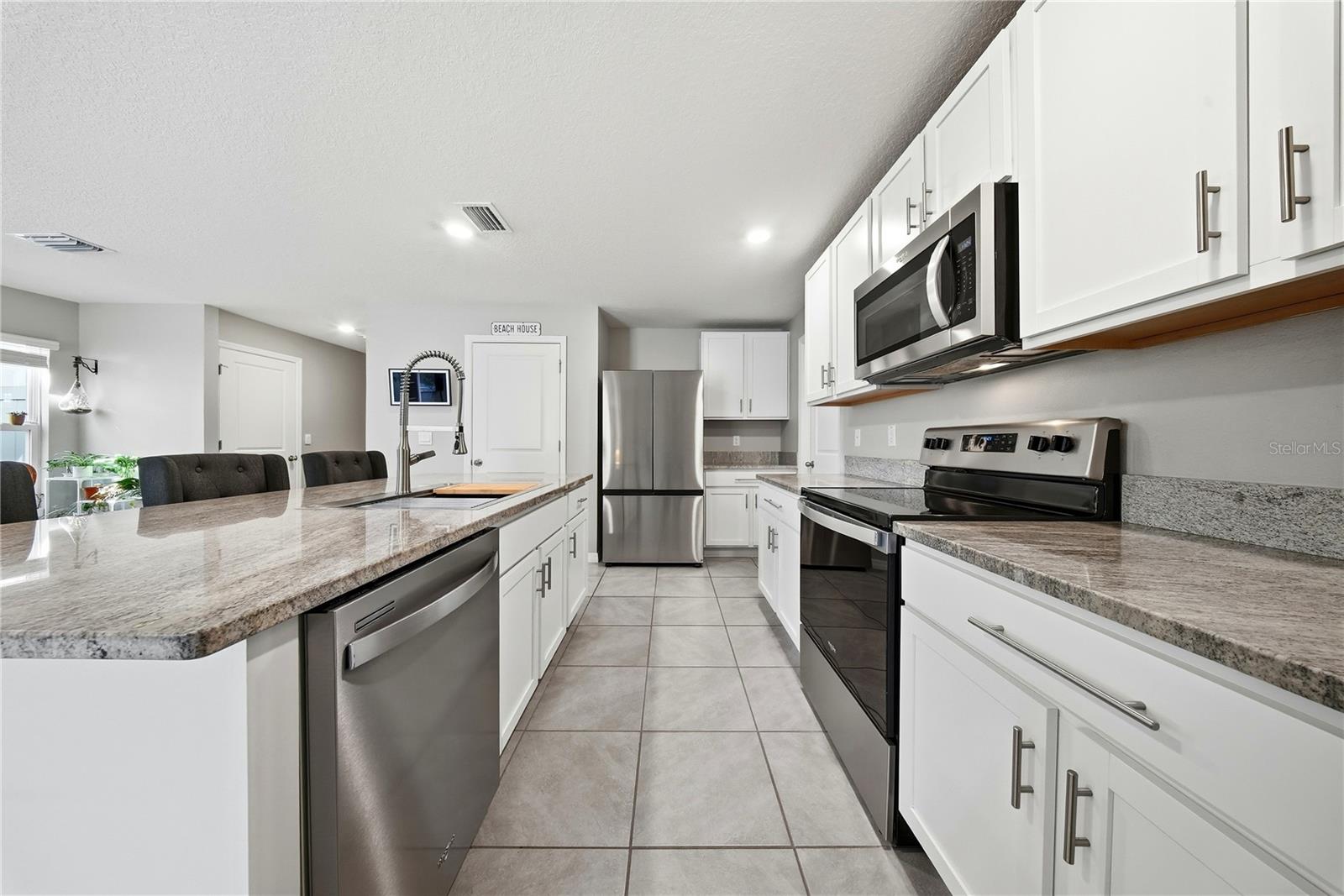 Image 8 of 43 For 12120 Lily Magnolia Lane