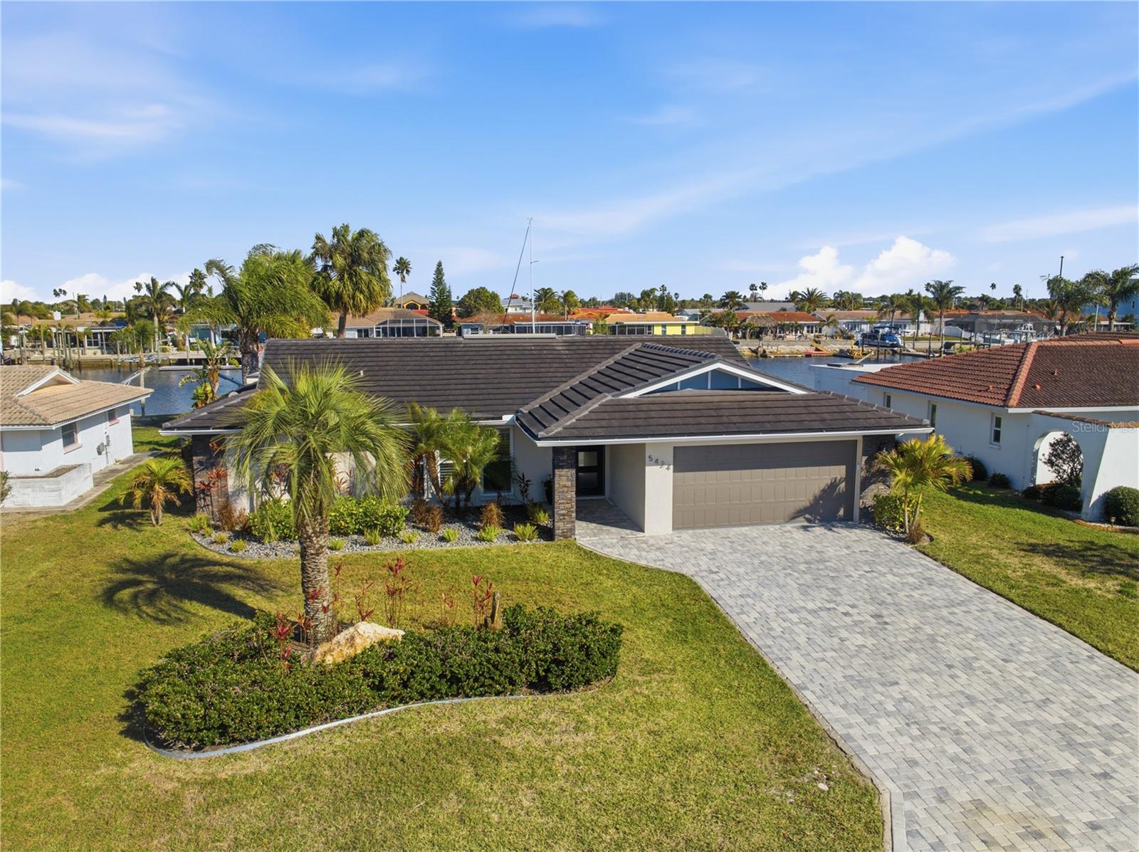 Image 2 of 84 For 5424 Pilots Place