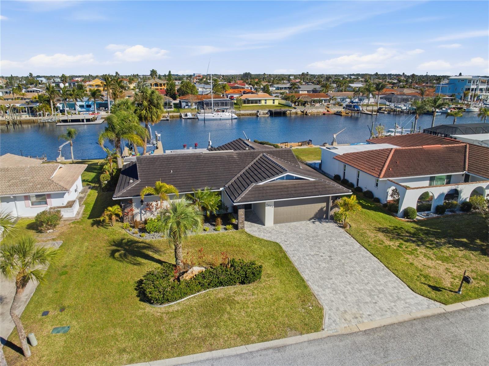 Image 70 of 84 For 5424 Pilots Place