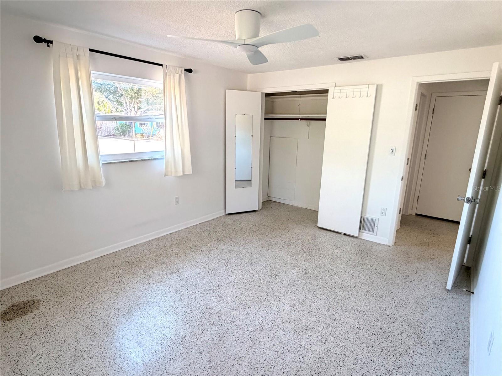 Image 22 of 29 For 523 Milwaukee Avenue