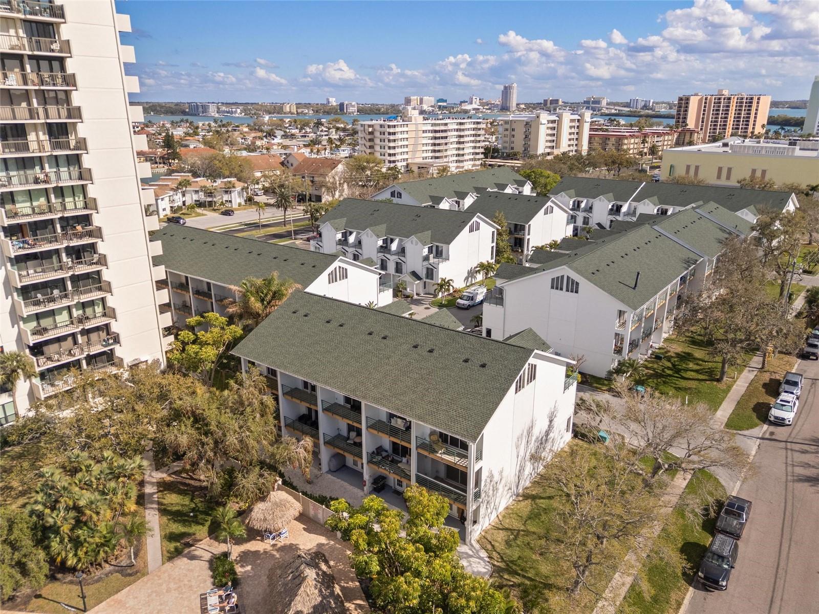 Image 37 of 38 For 320 Island Way 103