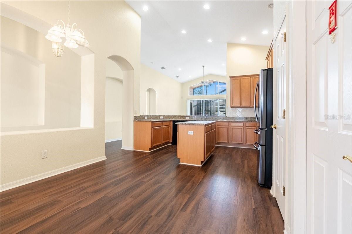 Image 12 of 43 For 3427 Fiddlers Green Loop