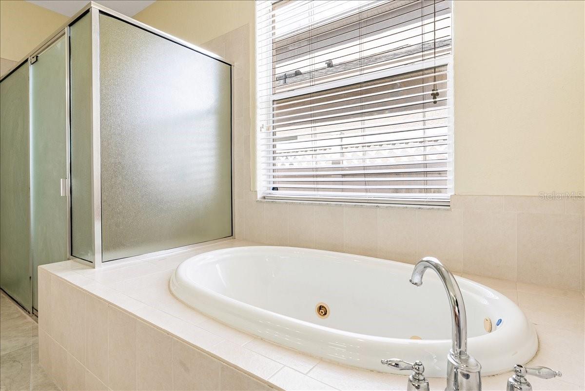 Image 20 of 43 For 3427 Fiddlers Green Loop