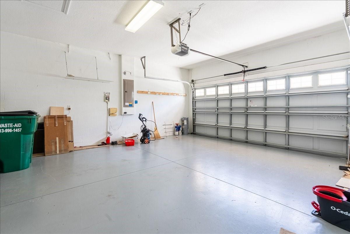 Image 33 of 43 For 3427 Fiddlers Green Loop