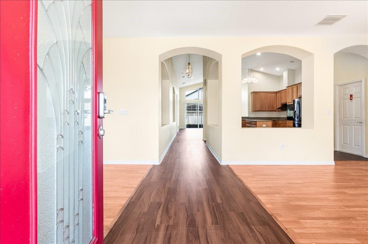 Image 4 of 43 For 3427 Fiddlers Green Loop