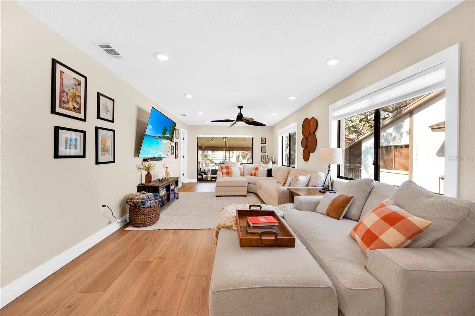 Image 2 of 32 For 511 Longfellow Court D