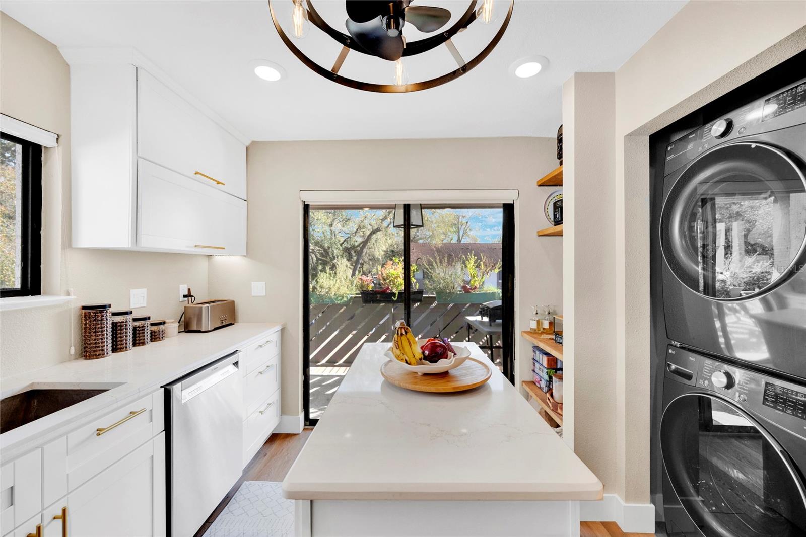 Image 7 of 32 For 511 Longfellow Court D