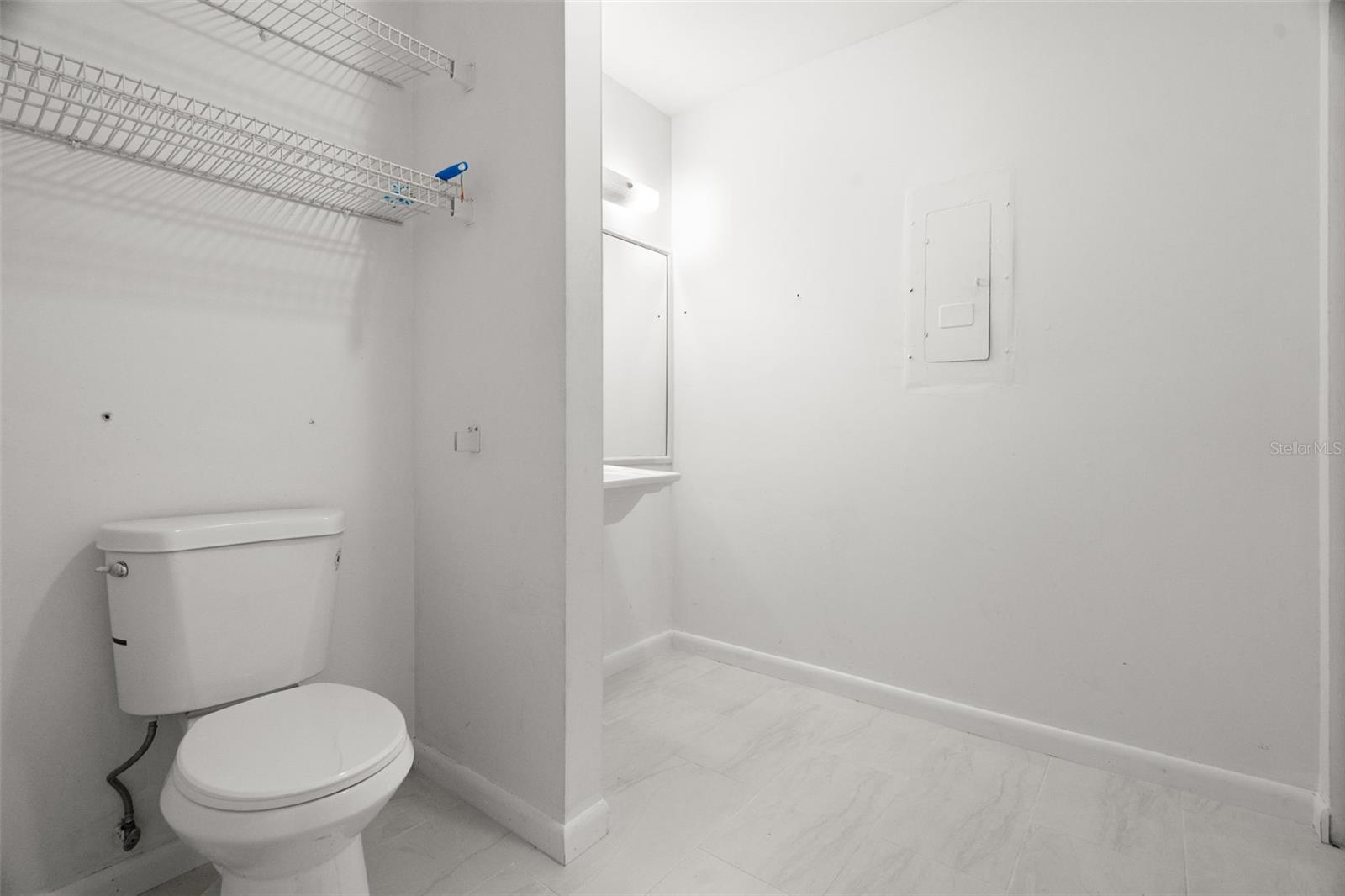 Image 13 of 26 For 1799 Highland Avenue 106