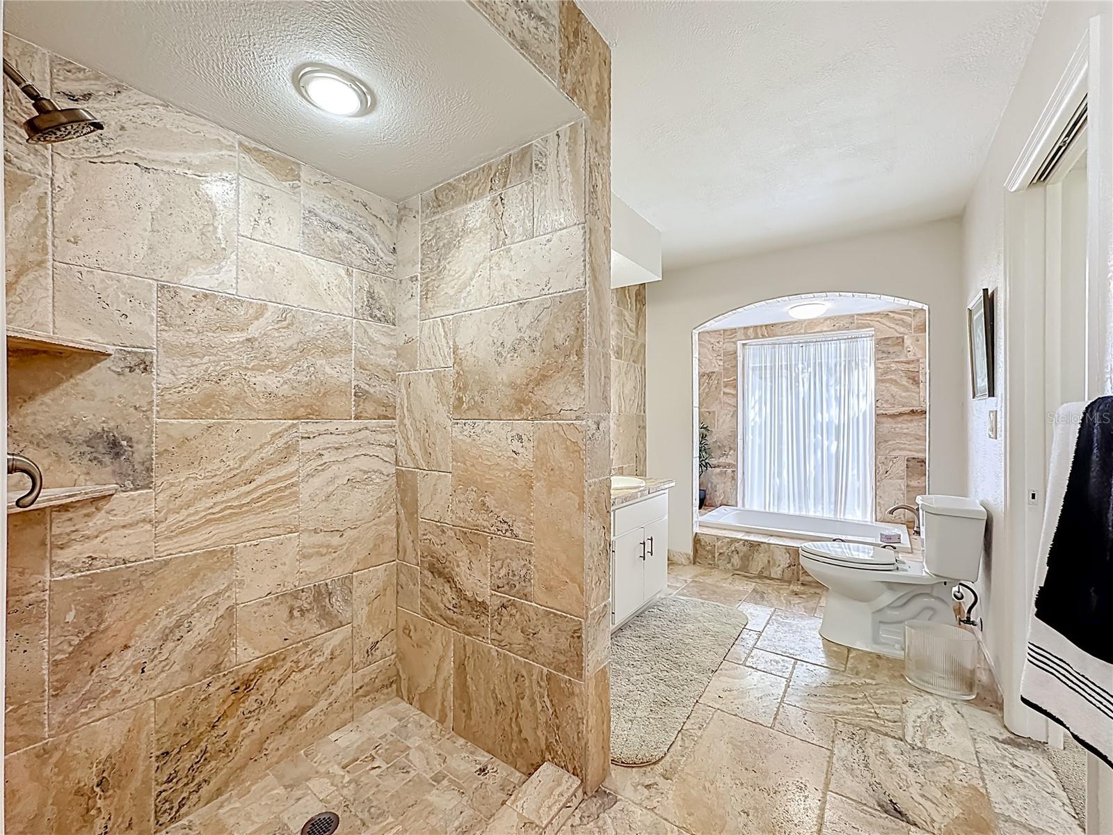 Image 22 of 28 For 3522 Ferndell