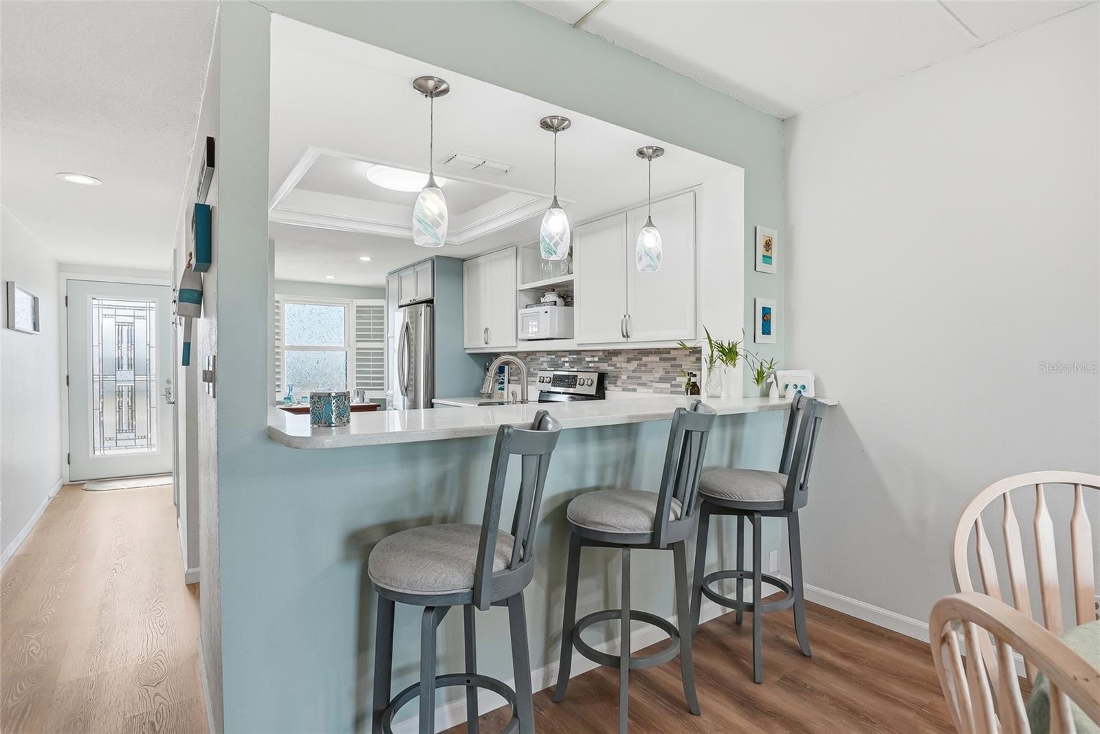 Image 16 of 65 For 11901 Lagoon Lane 303