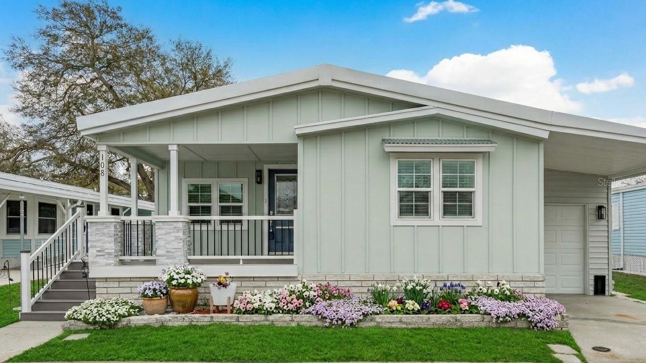 Details for 108 Dolphin Drive E, OLDSMAR, FL 34677