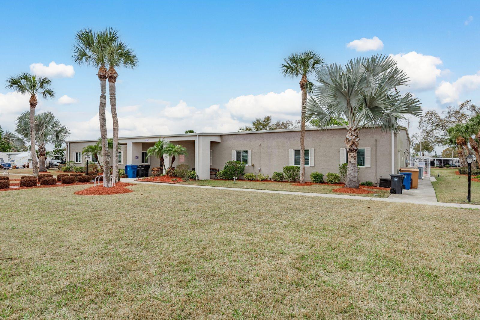 Image 31 of 32 For 108 Dolphin Drive E