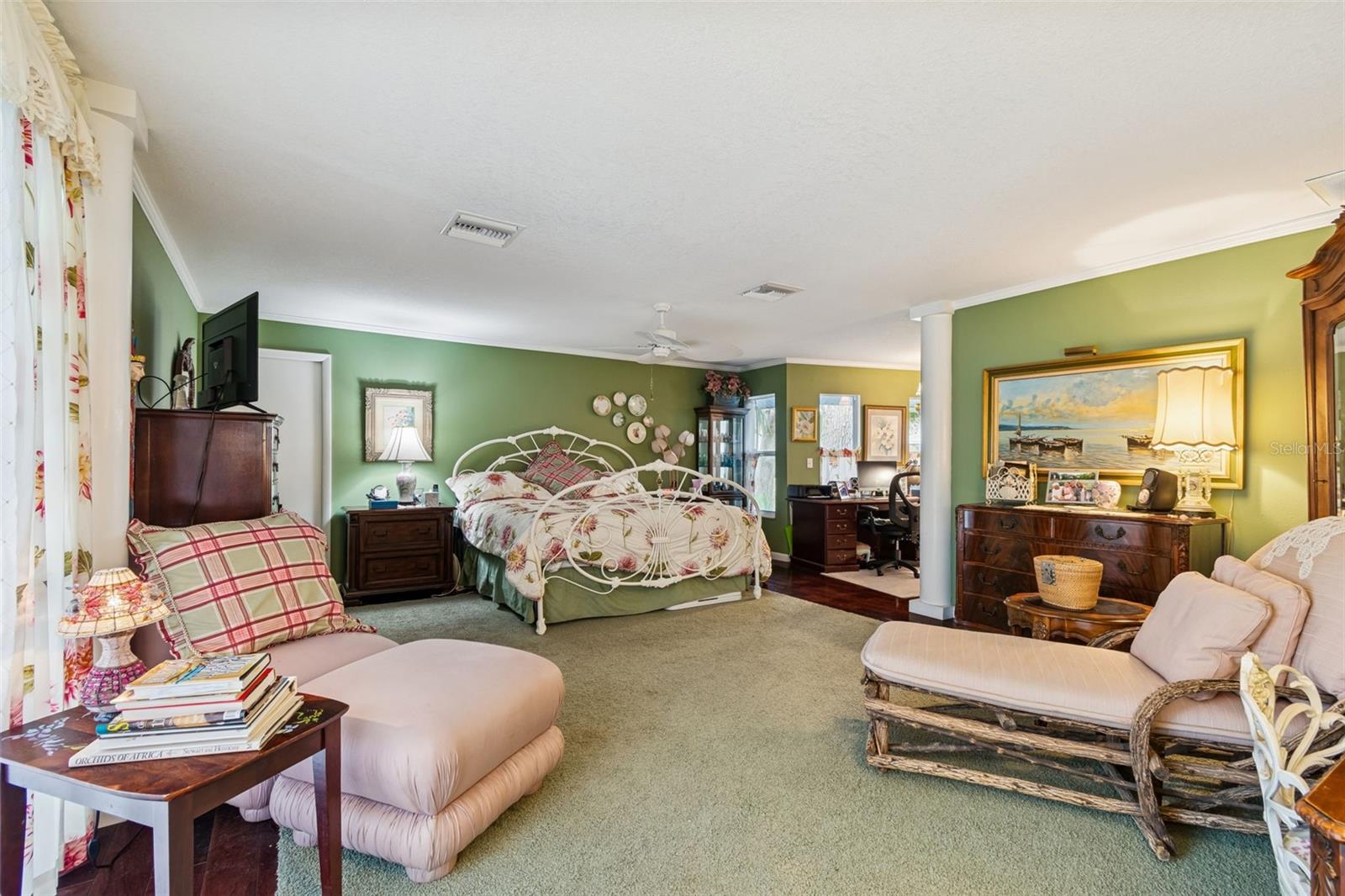 Image 25 of 63 For 606 Grovewood Lane