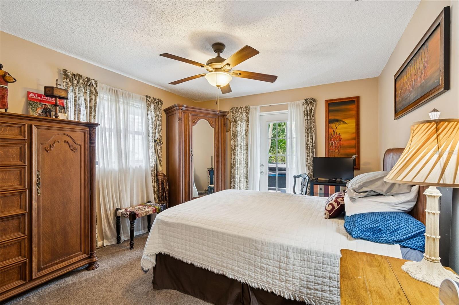 Image 31 of 63 For 606 Grovewood Lane