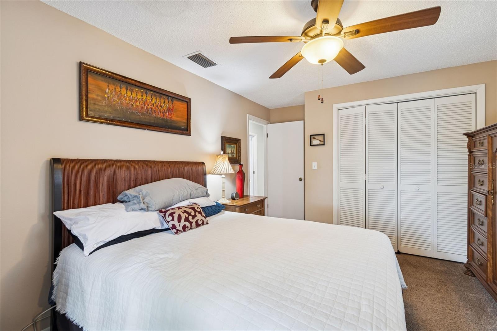 Image 33 of 63 For 606 Grovewood Lane