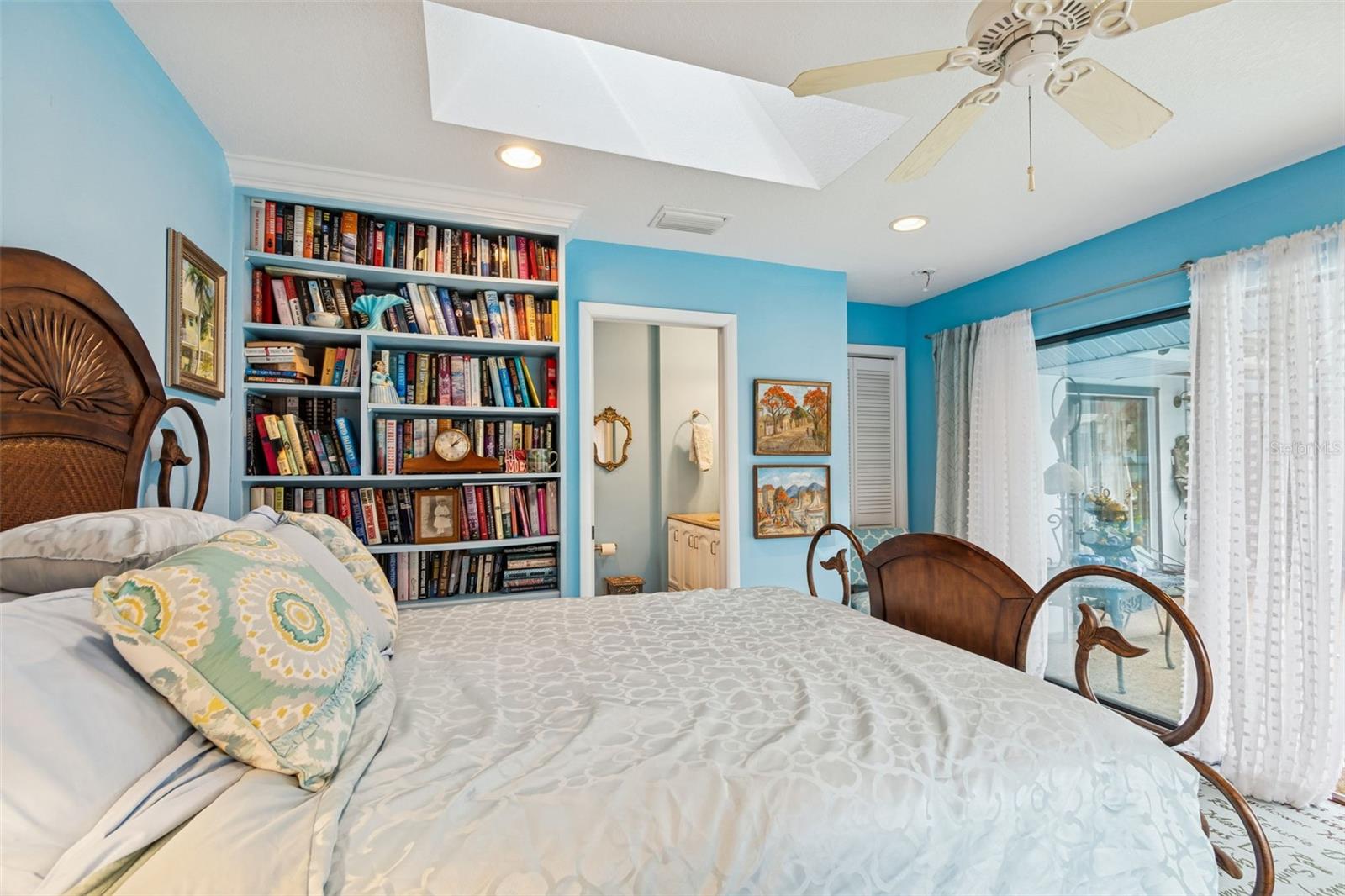 Image 41 of 63 For 606 Grovewood Lane