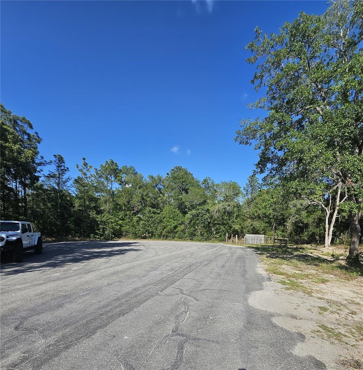 Image 21 of 24 For 13431 Flagstaff Drive