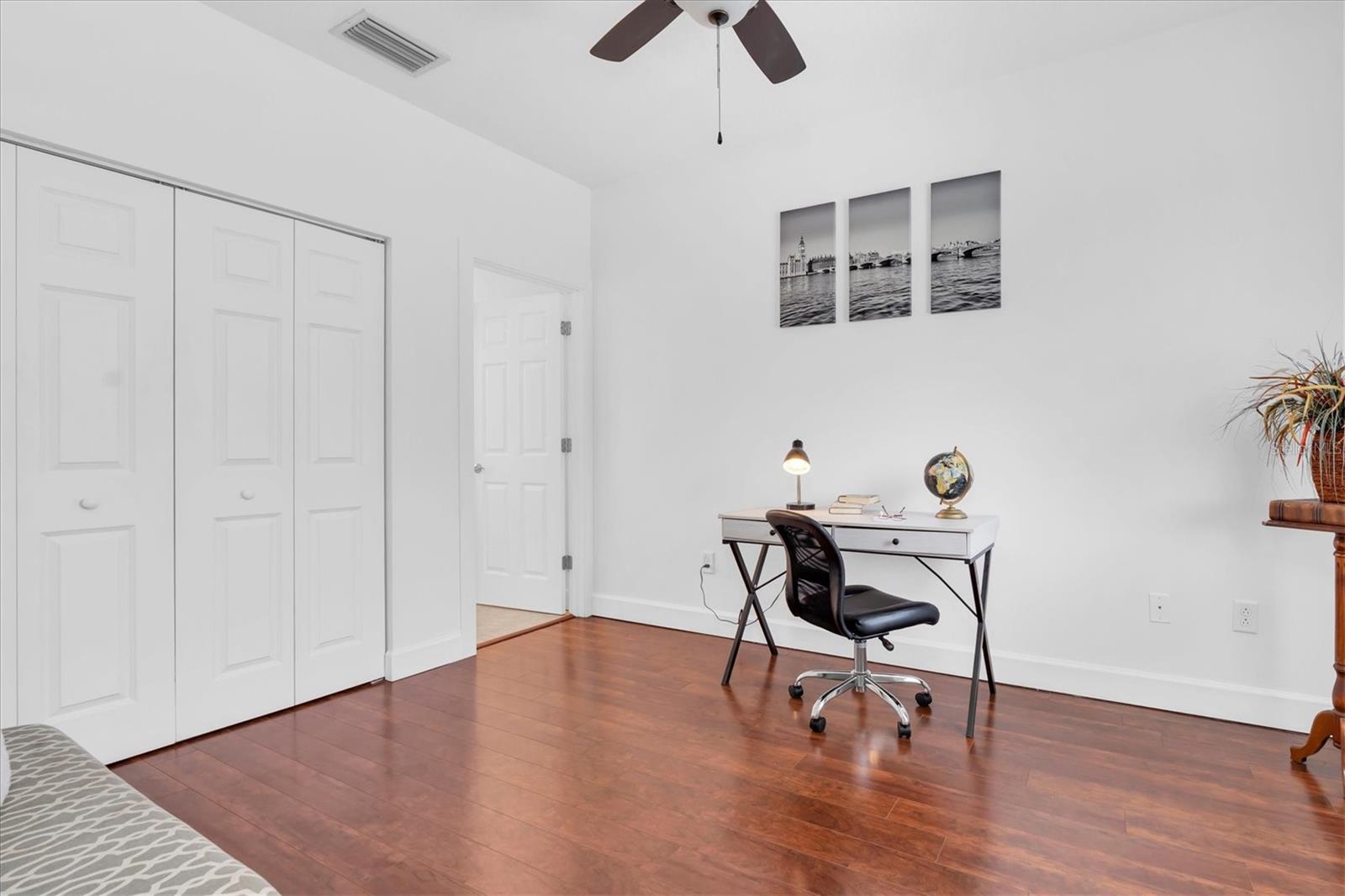 Image 17 of 24 For 529 Jetstar Lane