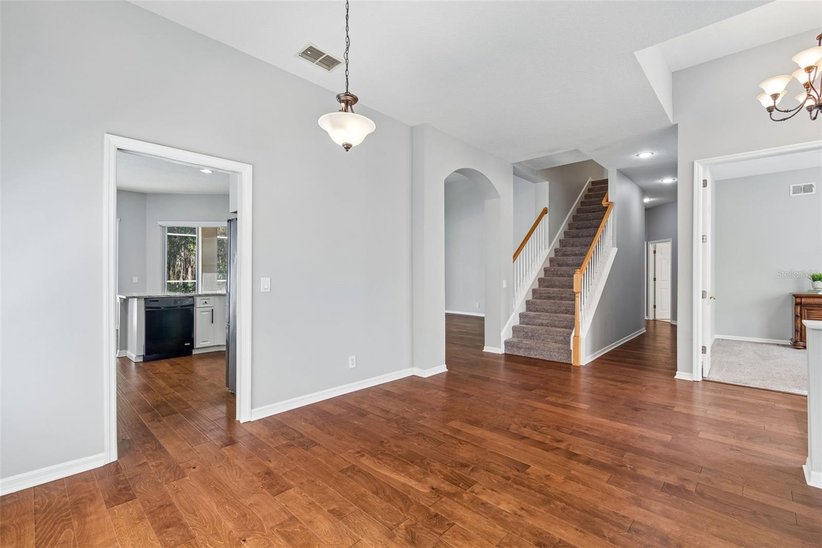 Image 10 of 78 For 10162 Deercliff Drive