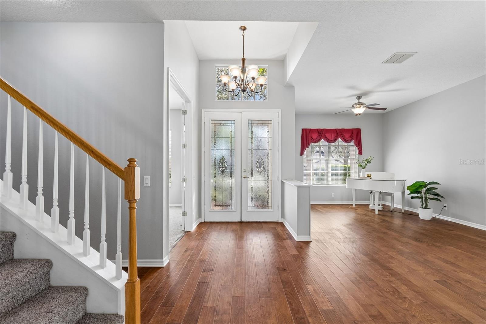 Image 13 of 78 For 10162 Deercliff Drive