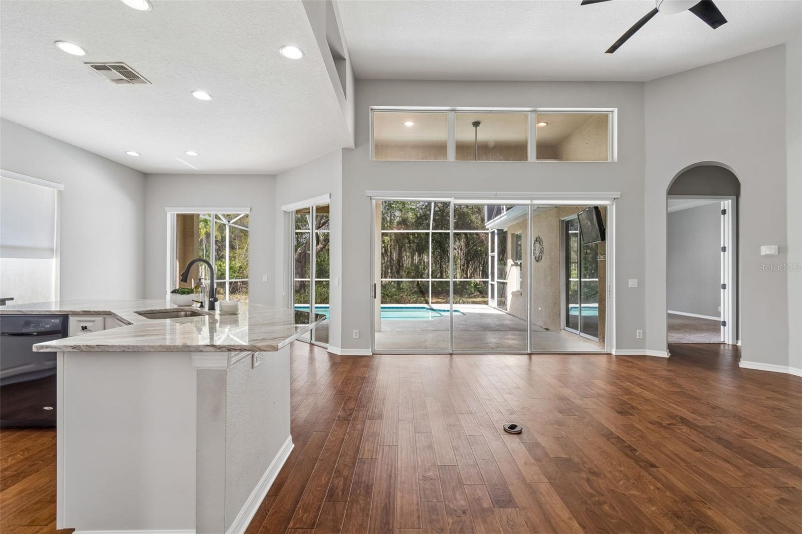 Image 15 of 78 For 10162 Deercliff Drive