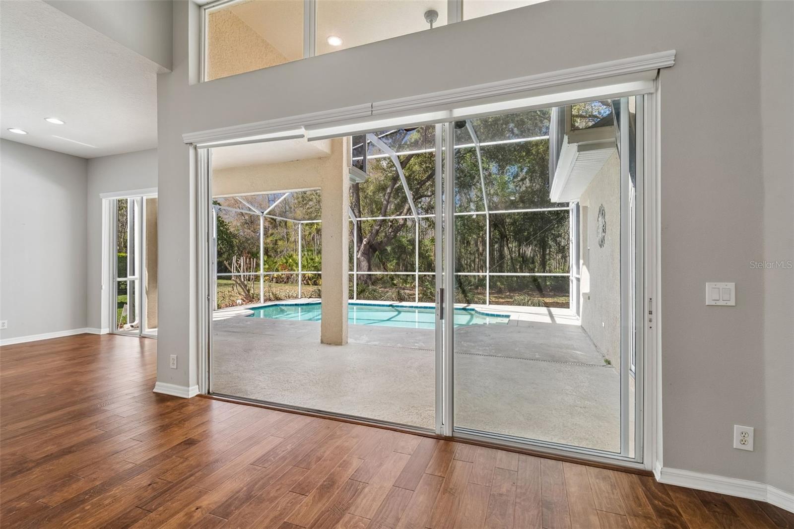 Image 17 of 78 For 10162 Deercliff Drive