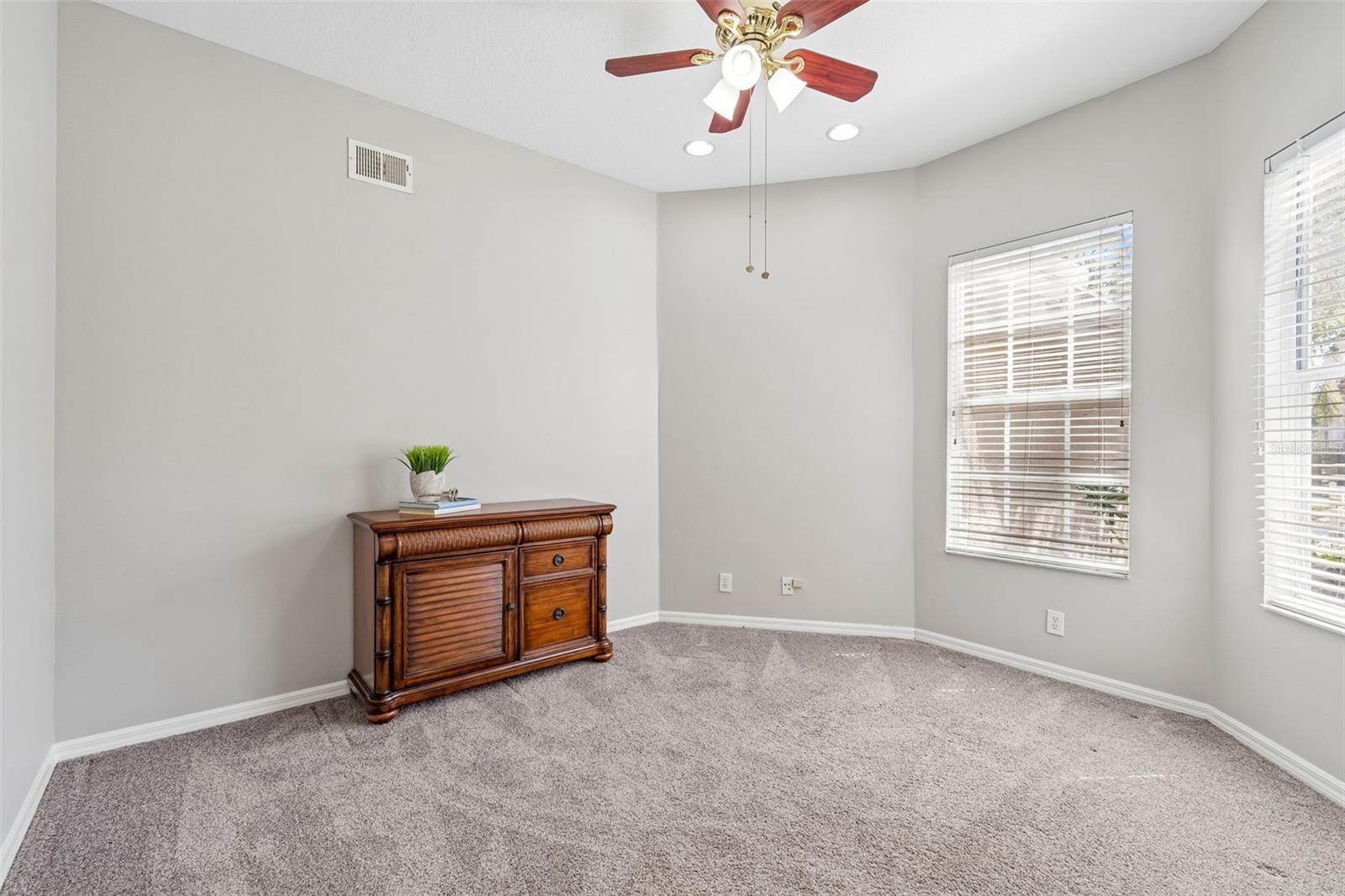 Image 33 of 78 For 10162 Deercliff Drive