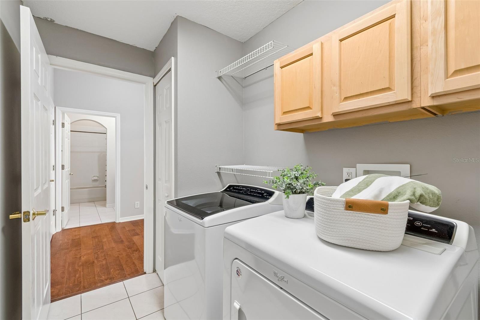 Image 38 of 78 For 10162 Deercliff Drive