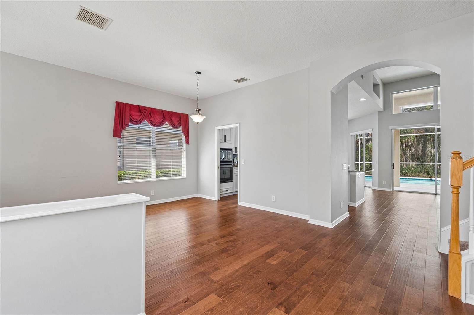 Image 7 of 78 For 10162 Deercliff Drive