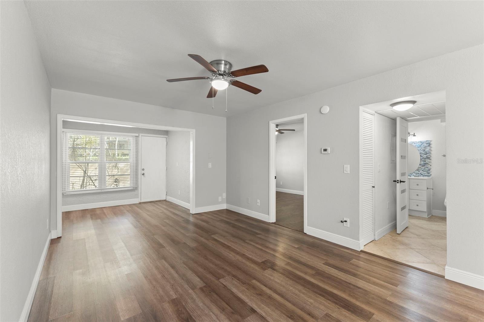 Image 17 of 40 For 3034 Eastland Boulevard D104