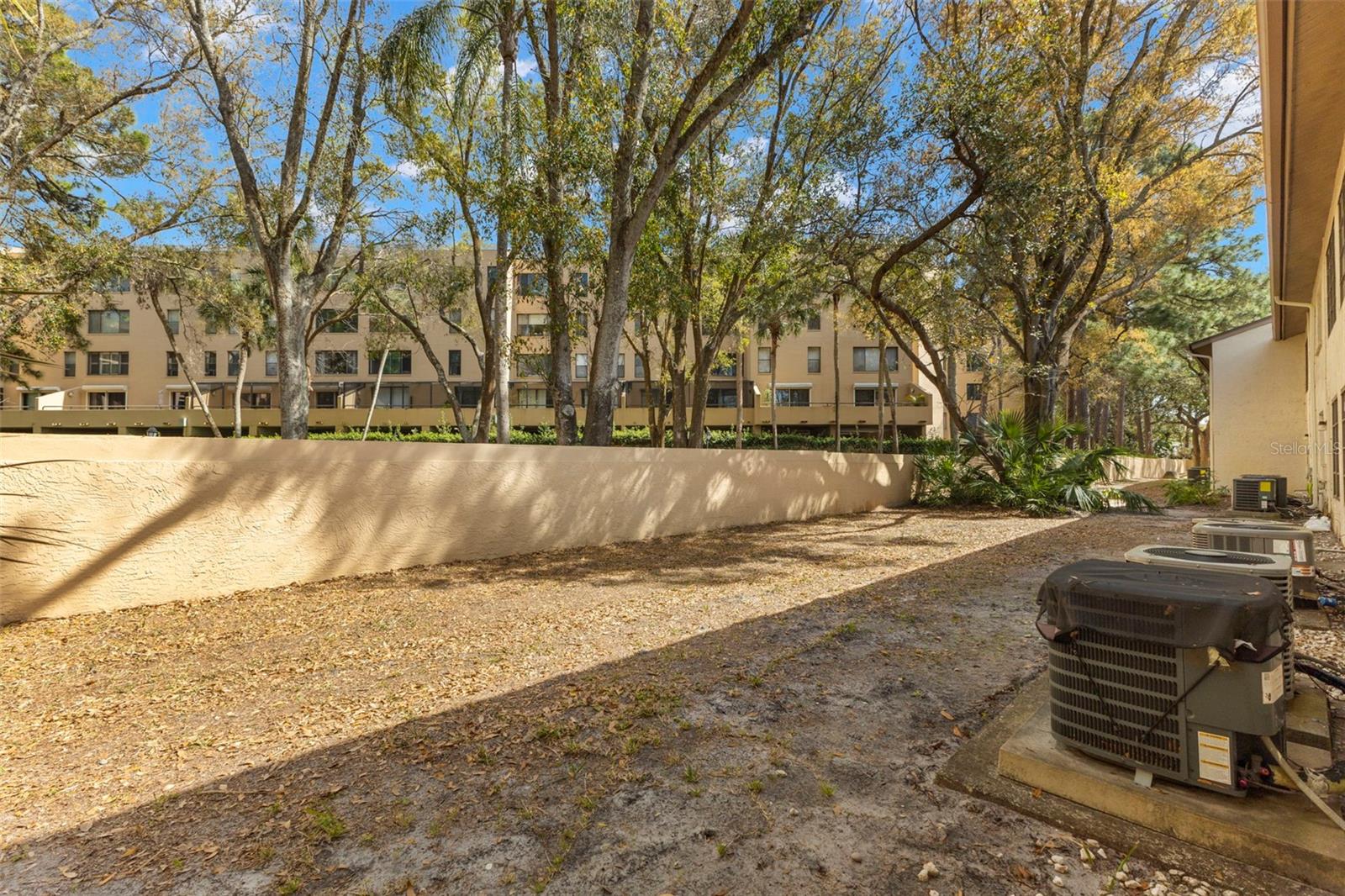 Image 32 of 40 For 3034 Eastland Boulevard D104