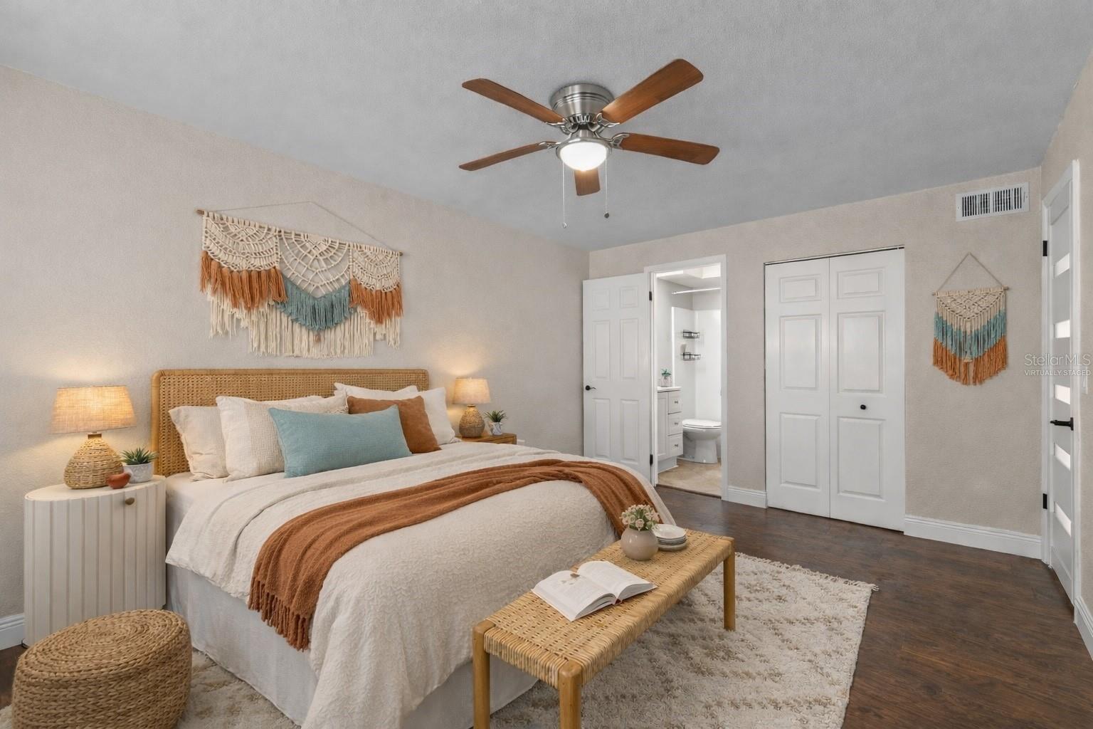 Image 8 of 40 For 3034 Eastland Boulevard D104