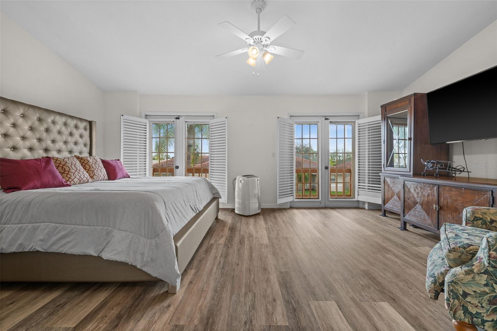 Image 27 of 40 For 804 Sorrento Place 804