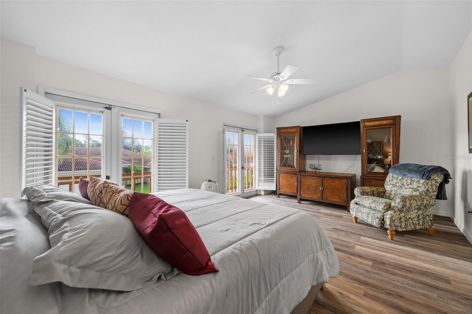 Image 28 of 40 For 804 Sorrento Place 804