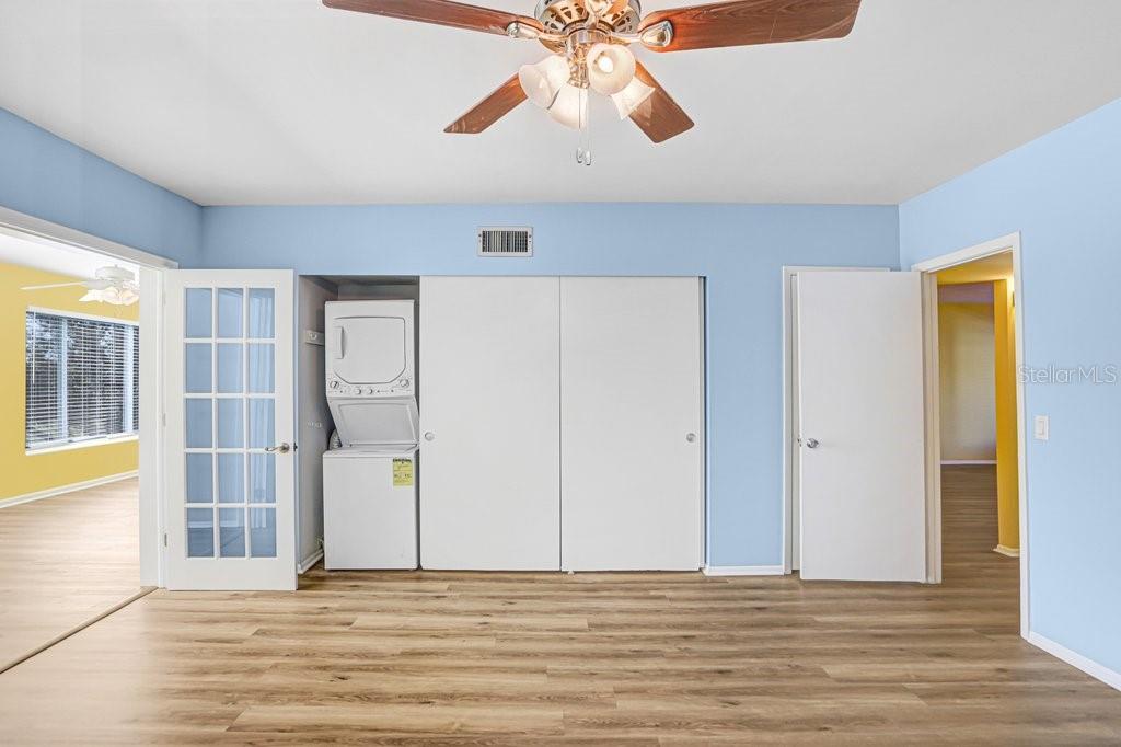 Listing photo id 20 for 2285 Israeli Drive 57