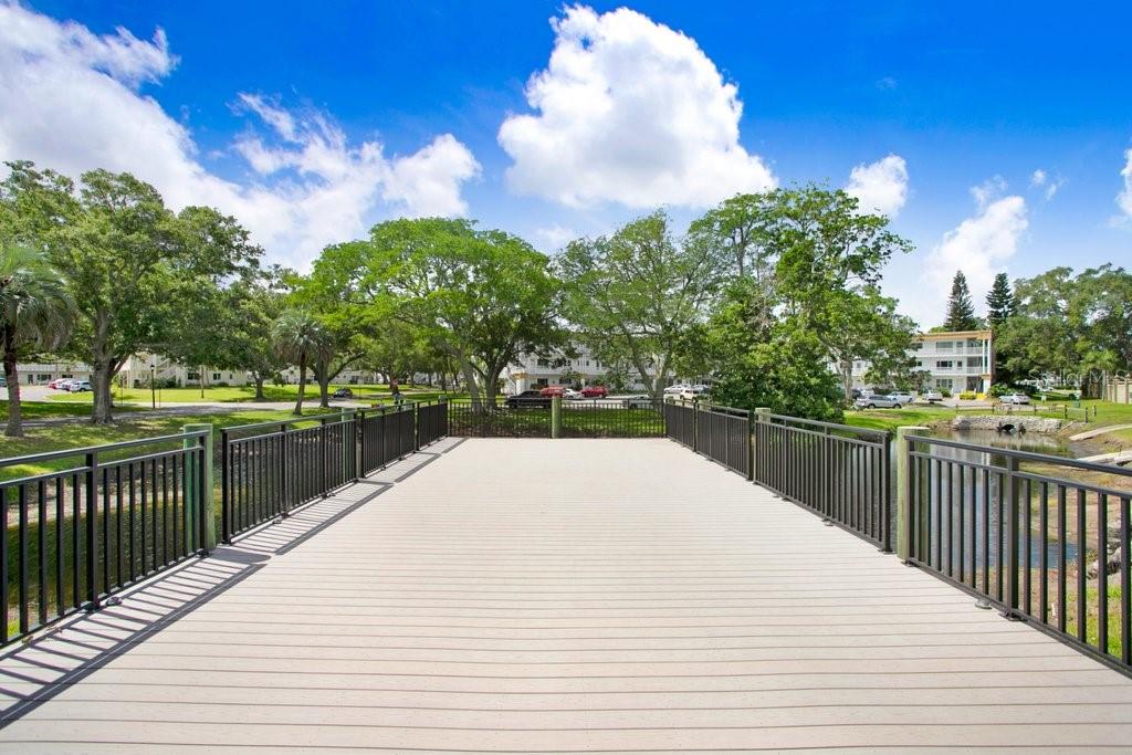 Listing photo id 34 for 2285 Israeli Drive 57