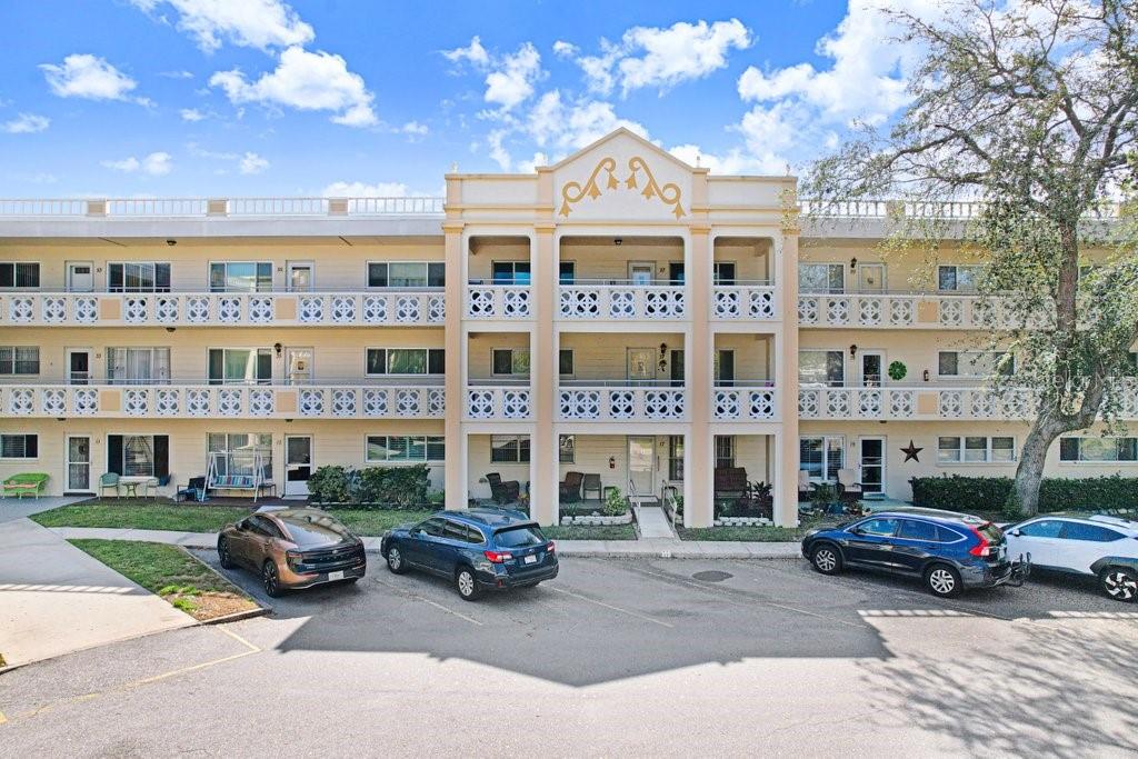 Listing photo id 2 for 2285 Israeli Drive 57