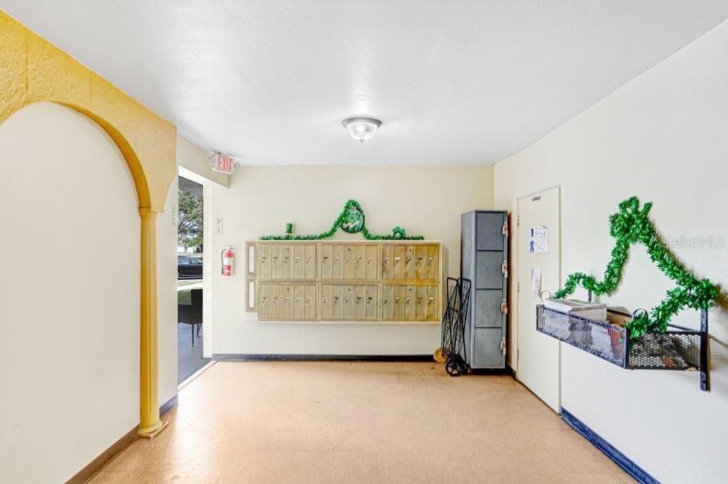 Listing photo id 3 for 2285 Israeli Drive 57