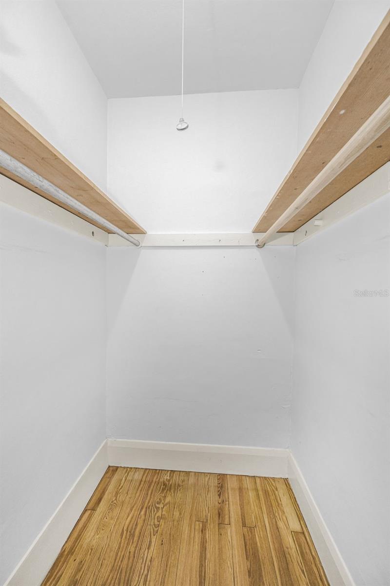 Image 18 of 39 For 2909 San Isidro Street