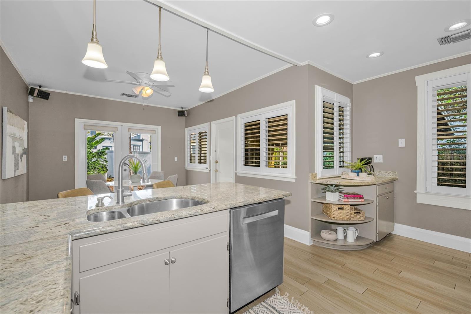 Image 24 of 39 For 2909 San Isidro Street