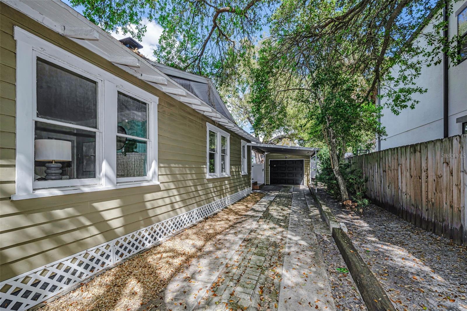 Image 32 of 39 For 2909 San Isidro Street