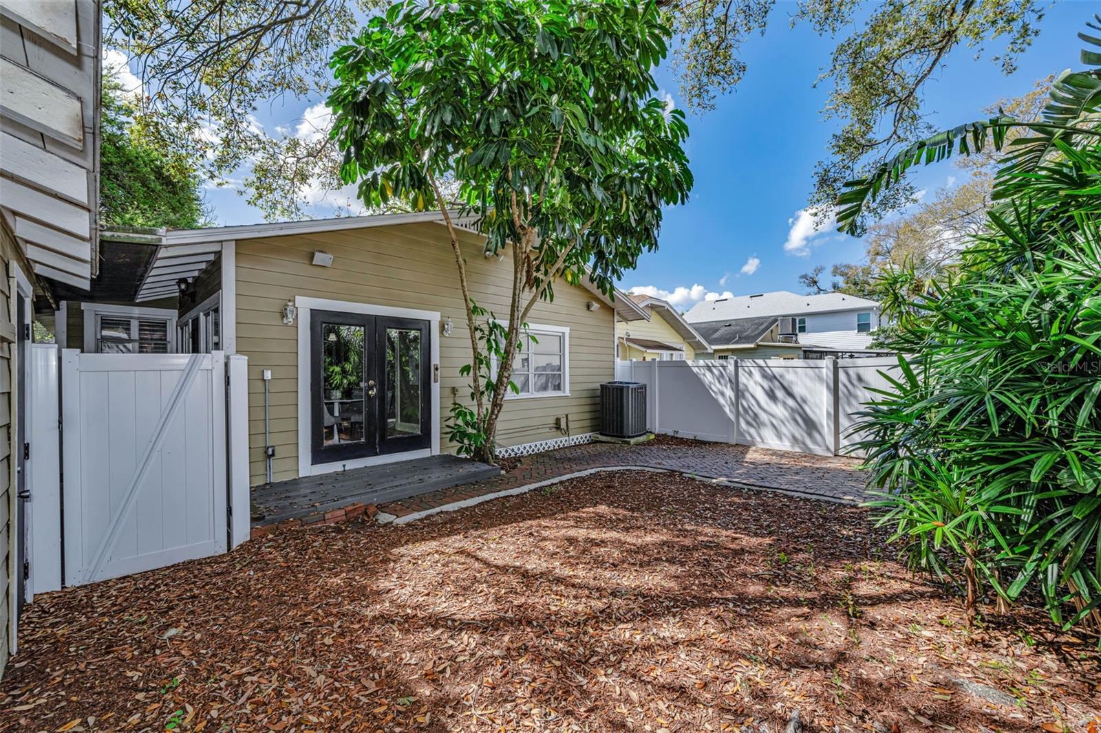 Image 36 of 39 For 2909 San Isidro Street