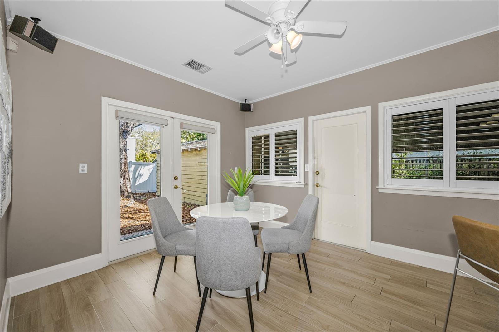 Image 8 of 39 For 2909 San Isidro Street